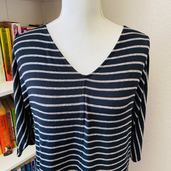 J. JILL WEAREVER COLLECTION V-Neck Black Cream Striped Dolman Top Size S - Picture 6 of 10